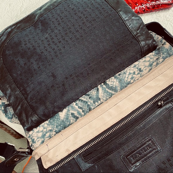 L.A.M.B. Messenger Bag - Picture 4 of 7